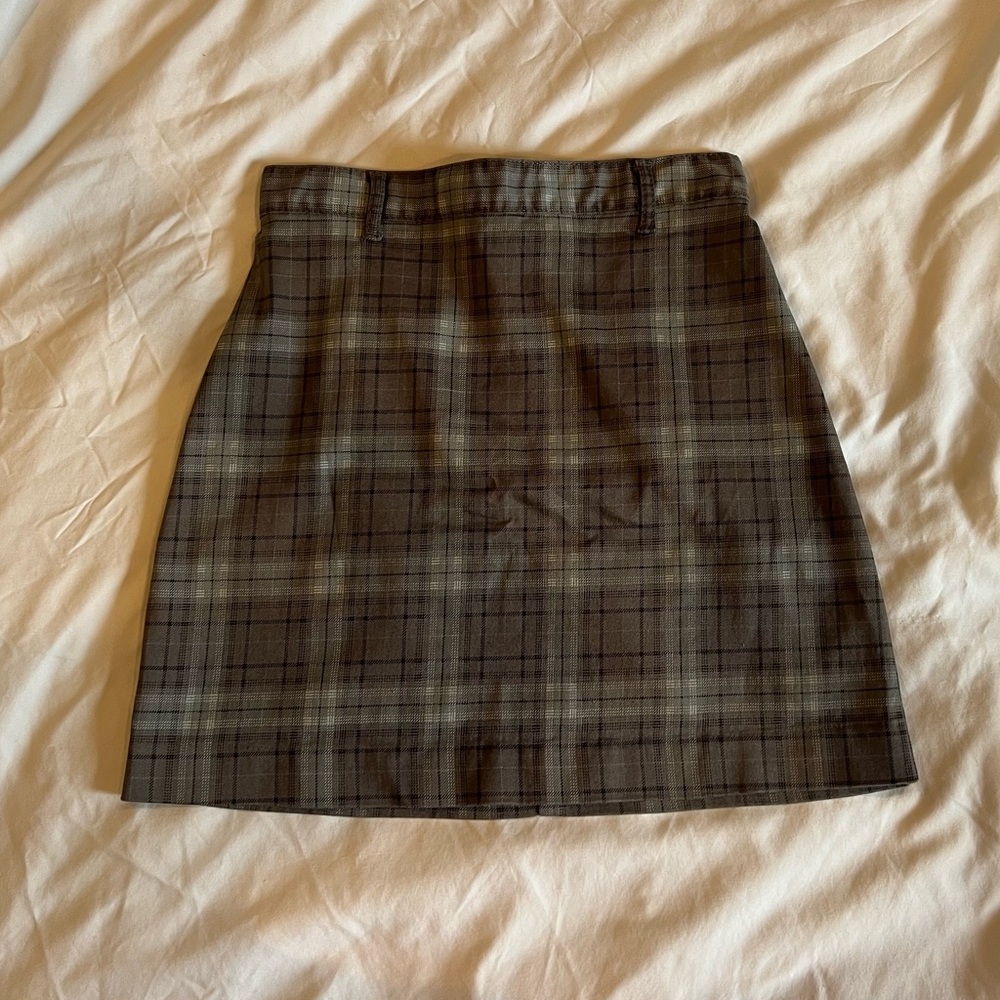 H&M Divided plaid mini skirt (2) - Picture 2 of 4